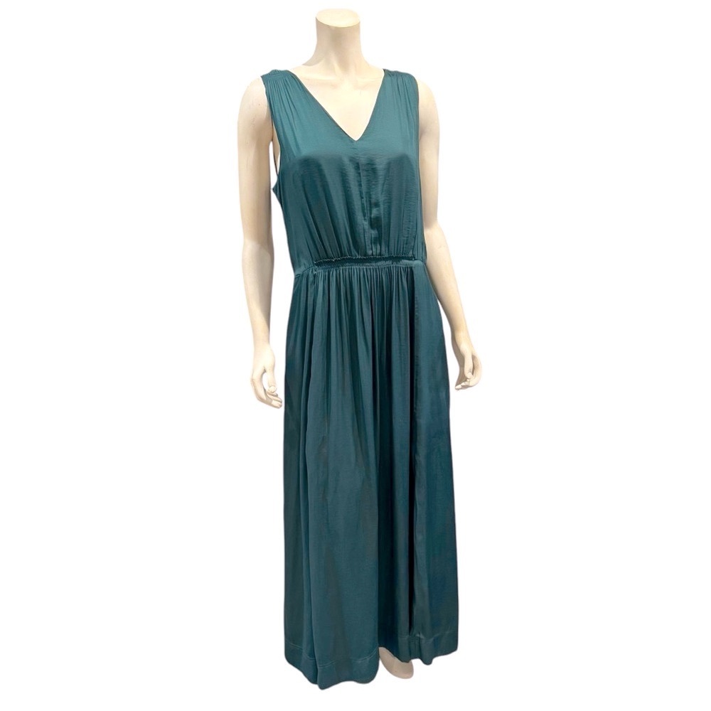 Banana Republic Sleeveless V-neck Maxi Dress